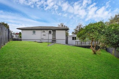 Photo of property in 17 Landow Place, Henderson, Auckland, 0612