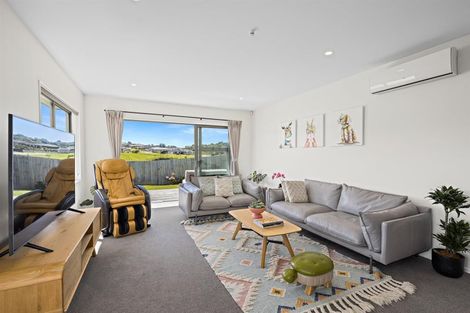 Photo of property in 35 Fairwater Road, Warkworth, 0910