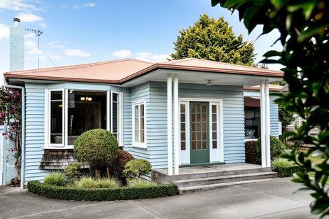 Photo of property in 24 Naylor Street, Hamilton East, Hamilton, 3216