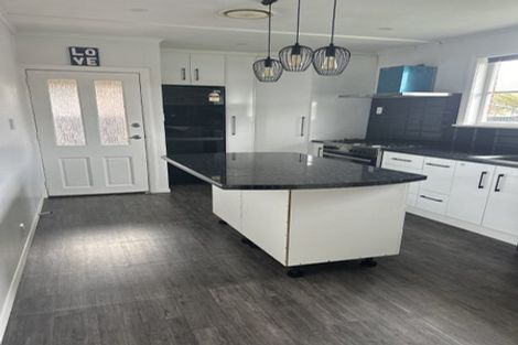 Photo of property in 39 Ararino Street, Trentham, Upper Hutt, 5018