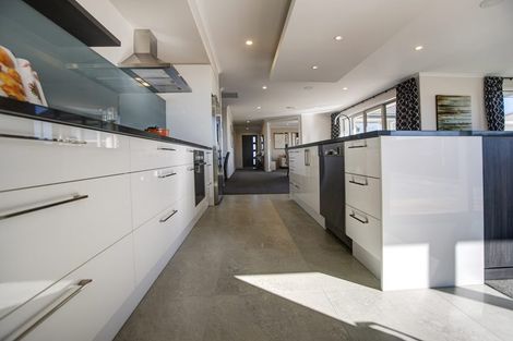 Photo of property in 10 Mary Newton Place, Brightwater, 7022