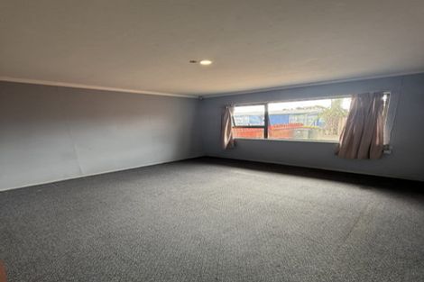 Photo of property in 2/4a Vine Street, Mangere East, Auckland, 2024
