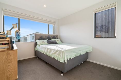 Photo of property in 42 Dignity Street, Papakura, 2110