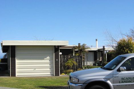 Photo of property in 18 Nisbet Terrace, Kinloch, Taupo, 3377