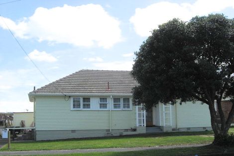 Photo of property in 14 Maire Street, Gonville, Whanganui, 4501