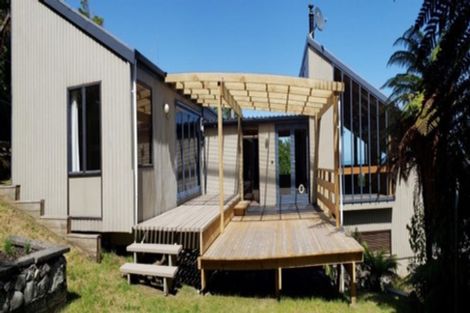 Photo of property in 32 Stanton Crescent, Karoro, Greymouth, 7805