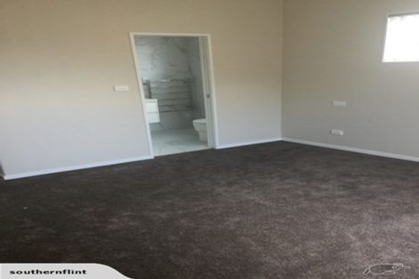 Photo of property in 17 Mangatiti Street, Papakura, 2110