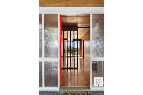 Photo of property in 63 Woodlands Crescent, Browns Bay, Auckland, 0630