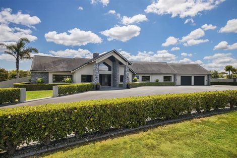 Photo of property in 1125a Glenbrook Road, Glenbrook, Waiuku, 2681