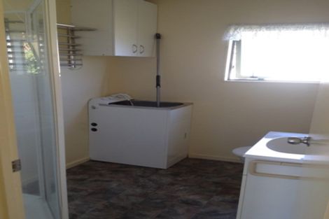 Photo of property in 14 Oxford Street, Fairfield, Hamilton, 3214