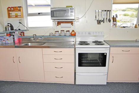 Photo of property in 27 Harbour Terrace, Kakanui, Oamaru, 9495