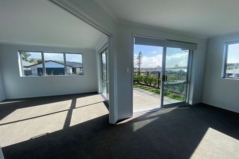 Photo of property in 1 Cascade Way, Omokoroa, 3114