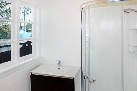 Photo of property in 240 Weston Road, Mairehau, Christchurch, 8052