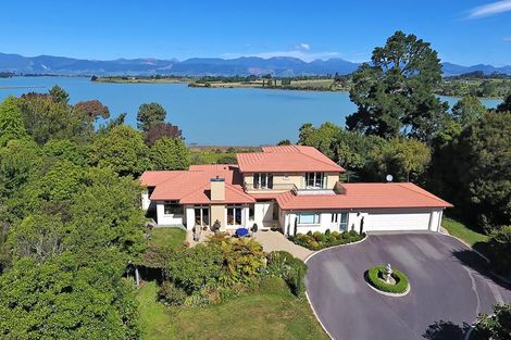 Photo of property in 112 Bronte Road East, Bronte, Upper Moutere, 7173