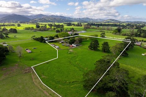 Photo of property in 399 Dalefield Road, Dalefield, Carterton, 5791