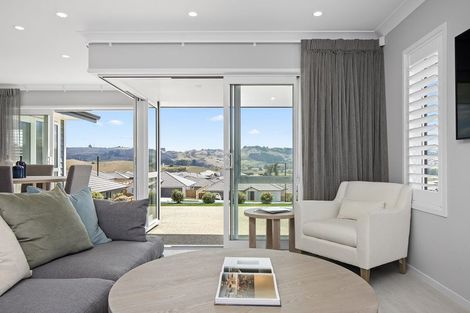 Photo of property in 72 Hitchen Road, Pokeno, 2402