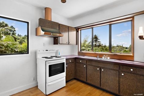 Photo of property in 63 Woodlands Crescent, Browns Bay, Auckland, 0630