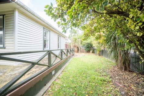 Photo of property in 128 Roberts Line, Kelvin Grove, Palmerston North, 4414
