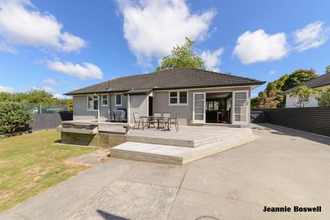 Photo of property in 600 Featherston Street, Roslyn, Palmerston North, 4414