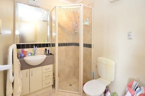 Photo of property in 41 Landvale Court, Browns Bay, Auckland, 0630