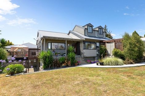 Photo of property in 32 Thomson Avenue, Dinsdale, Hamilton, 3204