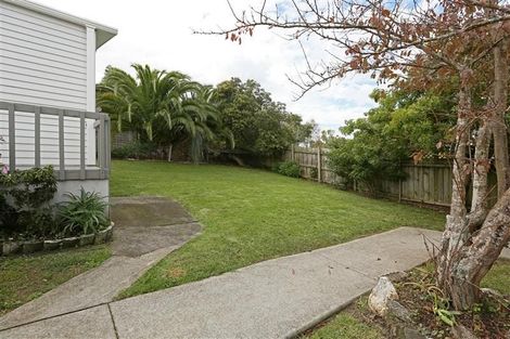 Photo of property in 71 Glendene Avenue, Glendene, Auckland, 0602