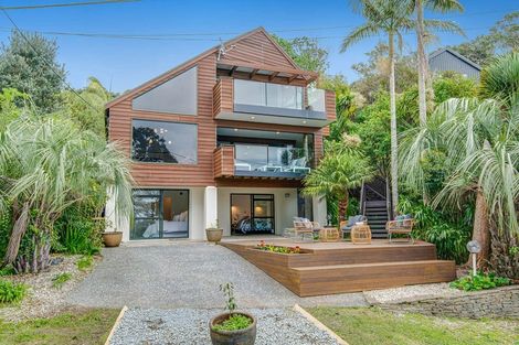 Photo of property in 12 Hibiscus Avenue, Snells Beach, 0920