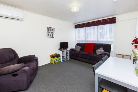 Photo of property in 24b Deller Grove, Silverstream, Upper Hutt, 5019