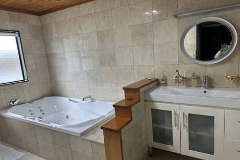 Photo of property in 24 Halladale Road, Papakowhai, Porirua, 5024