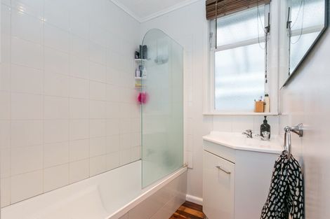 Photo of property in 18 Everest Avenue, Havelock North, 4130