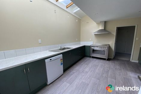 Photo of property in 25 Shaw Avenue, New Brighton, Christchurch, 8083