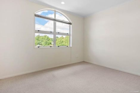 Photo of property in 4 Lime Crescent, Papakura, 2110