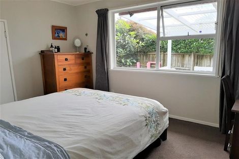 Photo of property in 1/7 Studfall Street, Pakuranga Heights, Auckland, 2010