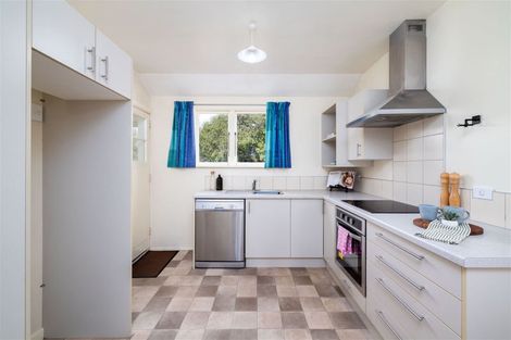 Photo of property in 218 Weston Road, St Albans, Christchurch, 8052