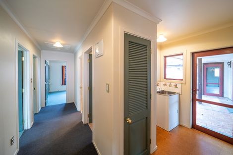 Photo of property in 2 Waenga Drive, Cromwell, 9310