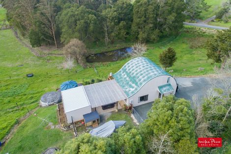 Photo of property in 307 Whananaki North Road, Opuawhanga, Hikurangi, 0181