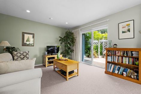 Photo of property in 7 Malthouse Lane, Heathcote Valley, Christchurch, 8022