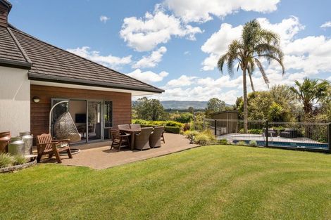 Photo of property in 42 Walker Road West, Aongatete, 3178