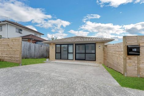Photo of property in 9 Neesons Way, Glendene, Auckland, 0602