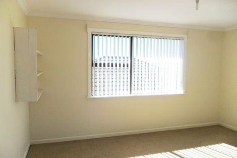 Photo of property in 40 Cunliffe Street, Johnsonville, Wellington, 6037