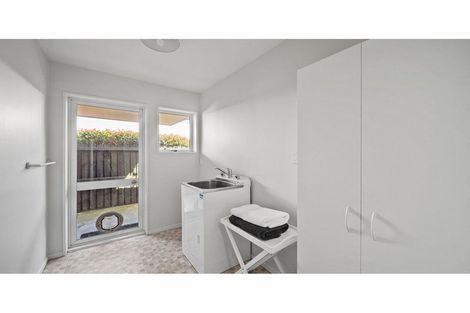 Photo of property in 4 Fountainhead Lane, Hillmorton, Christchurch, 8025