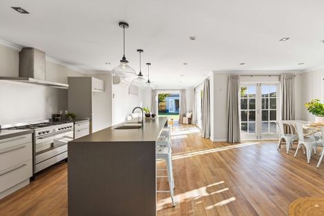 Photo of property in 33 Mersey Street, St Albans, Christchurch, 8014