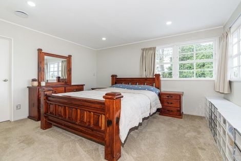 Photo of property in 17 Medina Place, Half Moon Bay, Auckland, 2012