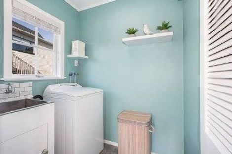 Photo of property in 23 Hicks Close, Whitby, Porirua, 5024