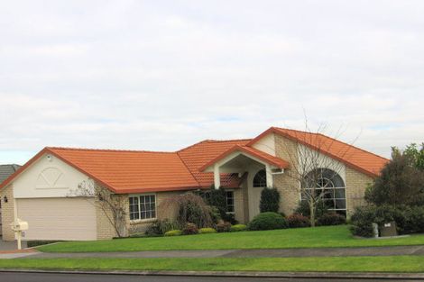 Photo of property in 10 Limerick Place, Dannemora, Auckland, 2016