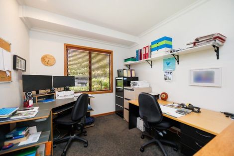 Photo of property in 9 Awatea Terrace, Hokowhitu, Palmerston North, 4410