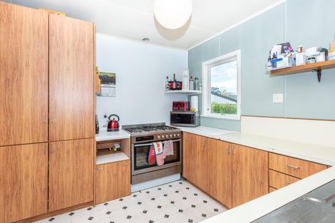 Photo of property in 11 Cobham Place, Te Hapara, Gisborne, 4010