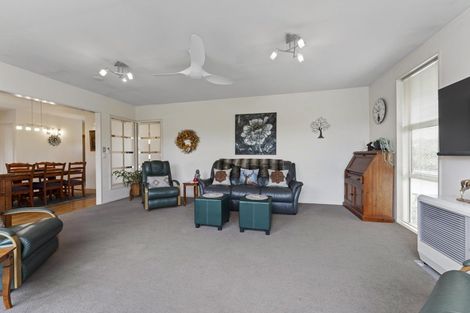 Photo of property in 11 Church Street, Oxford, 7430