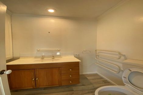 Photo of property in 5 Carruthers Street, Ilam, Christchurch, 8041