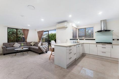 Photo of property in 6 Clover Drive, Henderson, Auckland, 0610